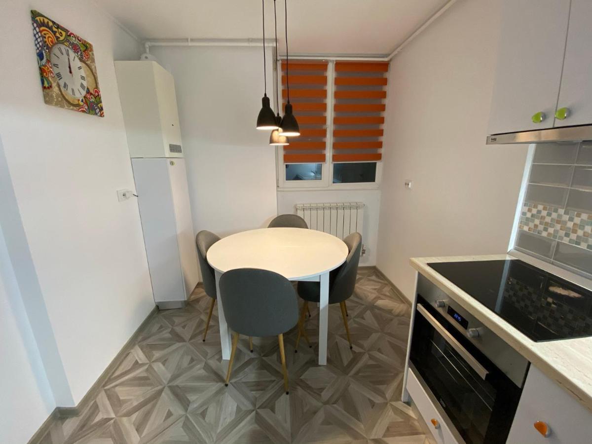 Center Loft Daire Buzău Dış mekan fotoğraf