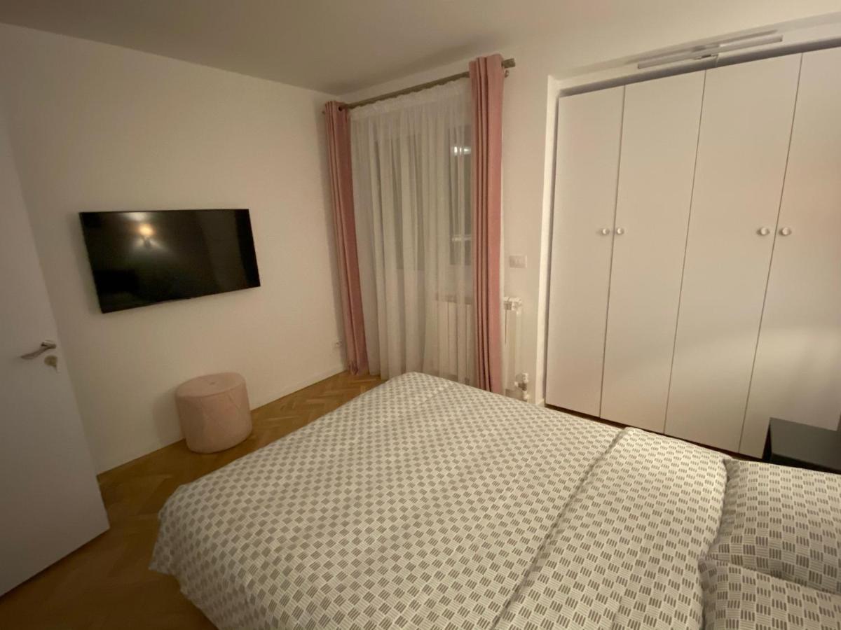 Center Loft Daire Buzău Dış mekan fotoğraf