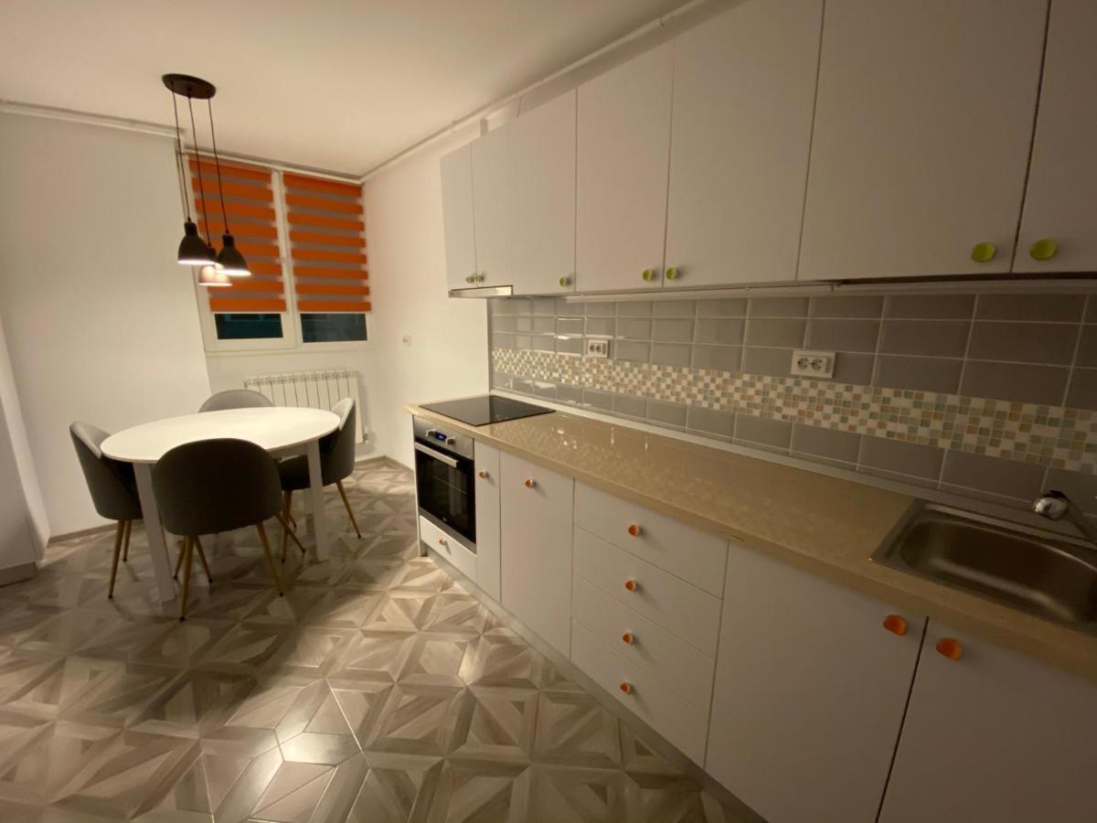 Center Loft Daire Buzău Dış mekan fotoğraf