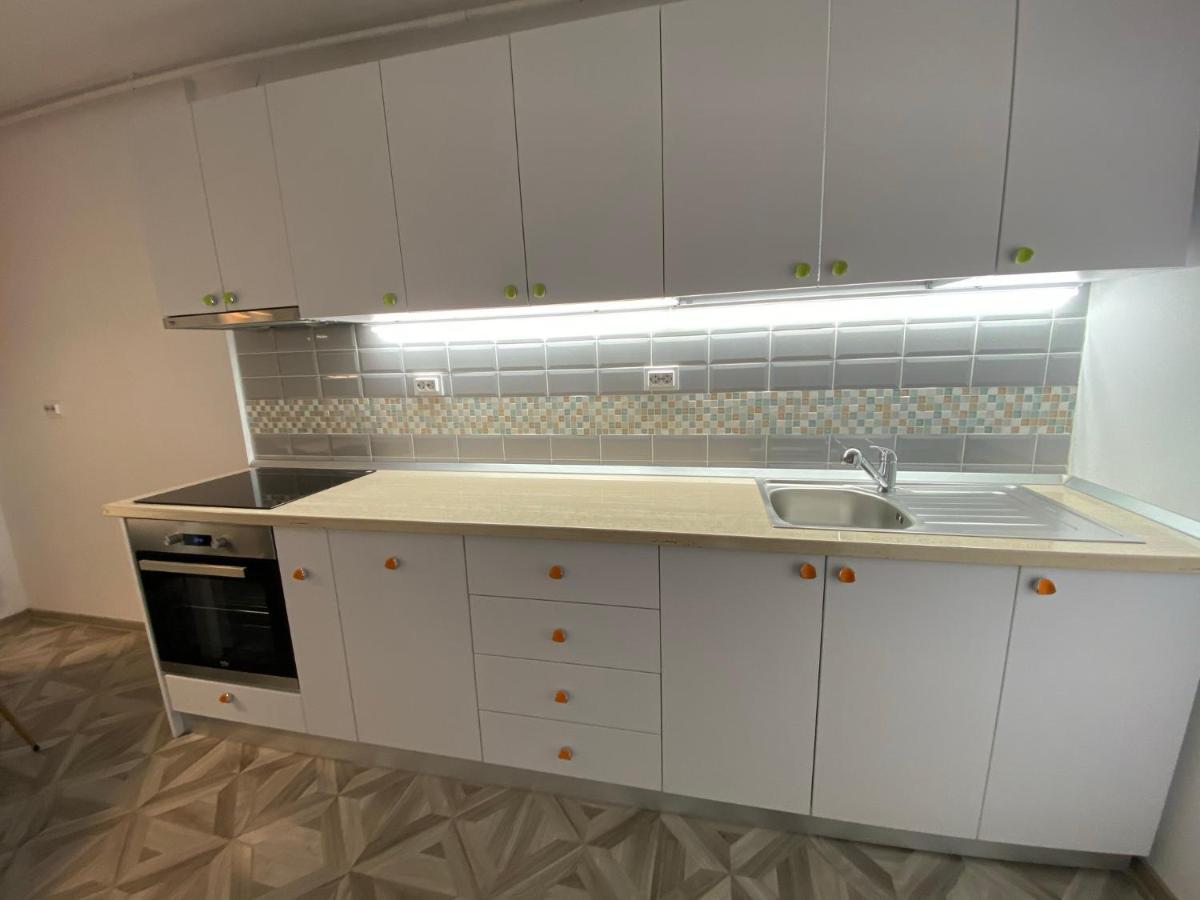 Center Loft Daire Buzău Dış mekan fotoğraf